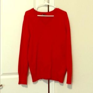 Gap sweater